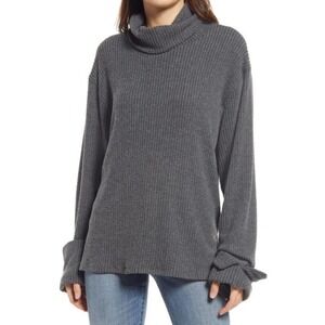 Treasure & Bond Ribbed Turtleneck Pullover